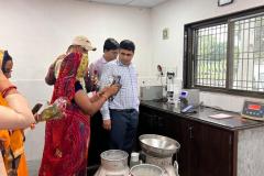 sakhi-mpc-Chilling-center11